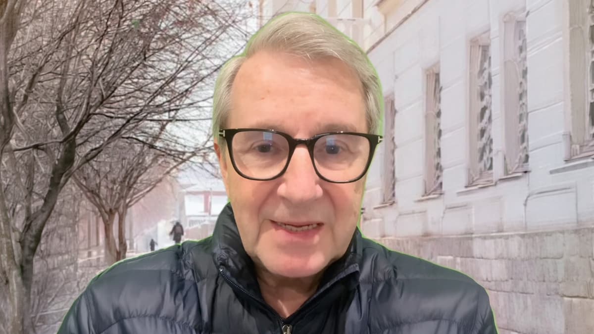 „Danke, NABU“: Ex-Tagesschau-Sprecher Jan Hofer erlitt schweren Sturz auf vereistem Gehweg – und sendet bittere Nachricht 2