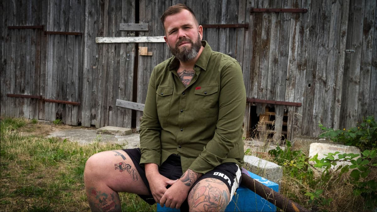 „Feine Sahne Fischfilet“-Sänger Monchi: „Fakt ist: Sender wie NIUS werden für nicht wenige Menschen immer mehr zur ‚einzig ernst zu nehmenden‘ Informationsquelle“