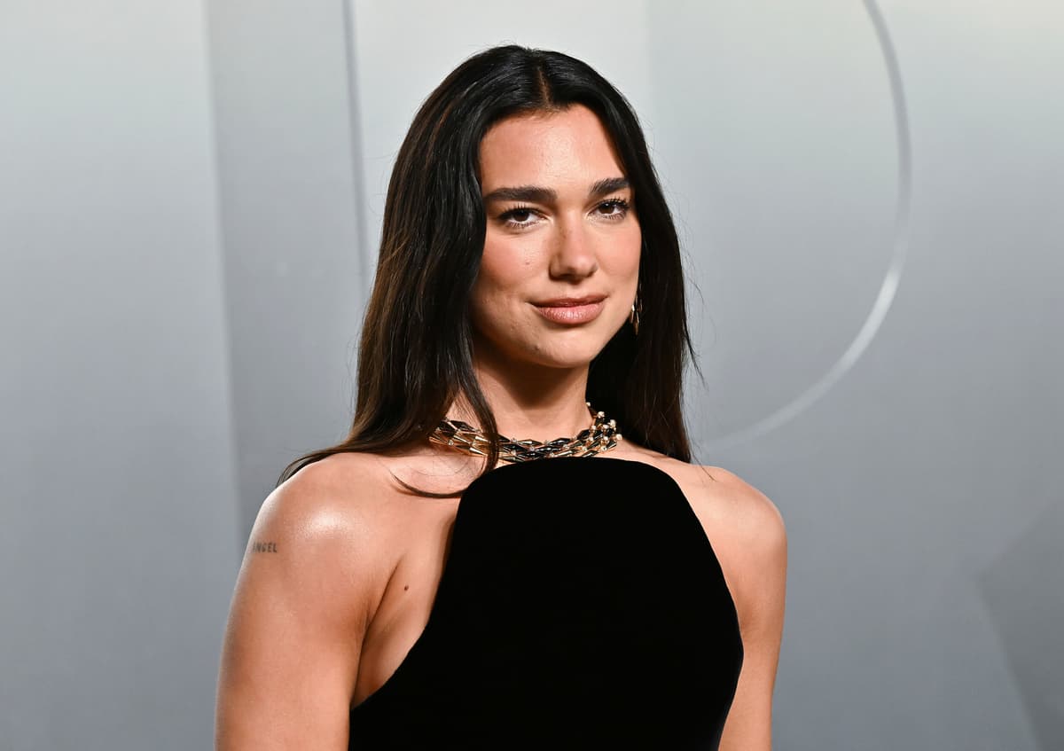 Dua Lipa unterstützt albanische Proteste gegen Trump-Luxus-Resort